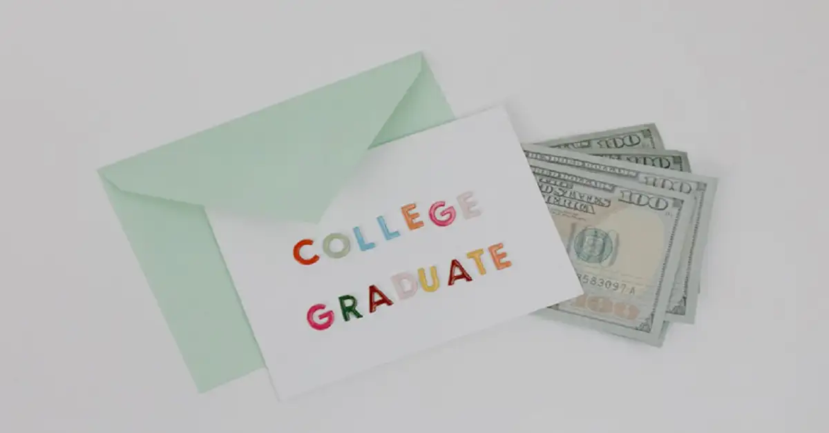 Smart Money Moves Every Graduate Should Make Early On